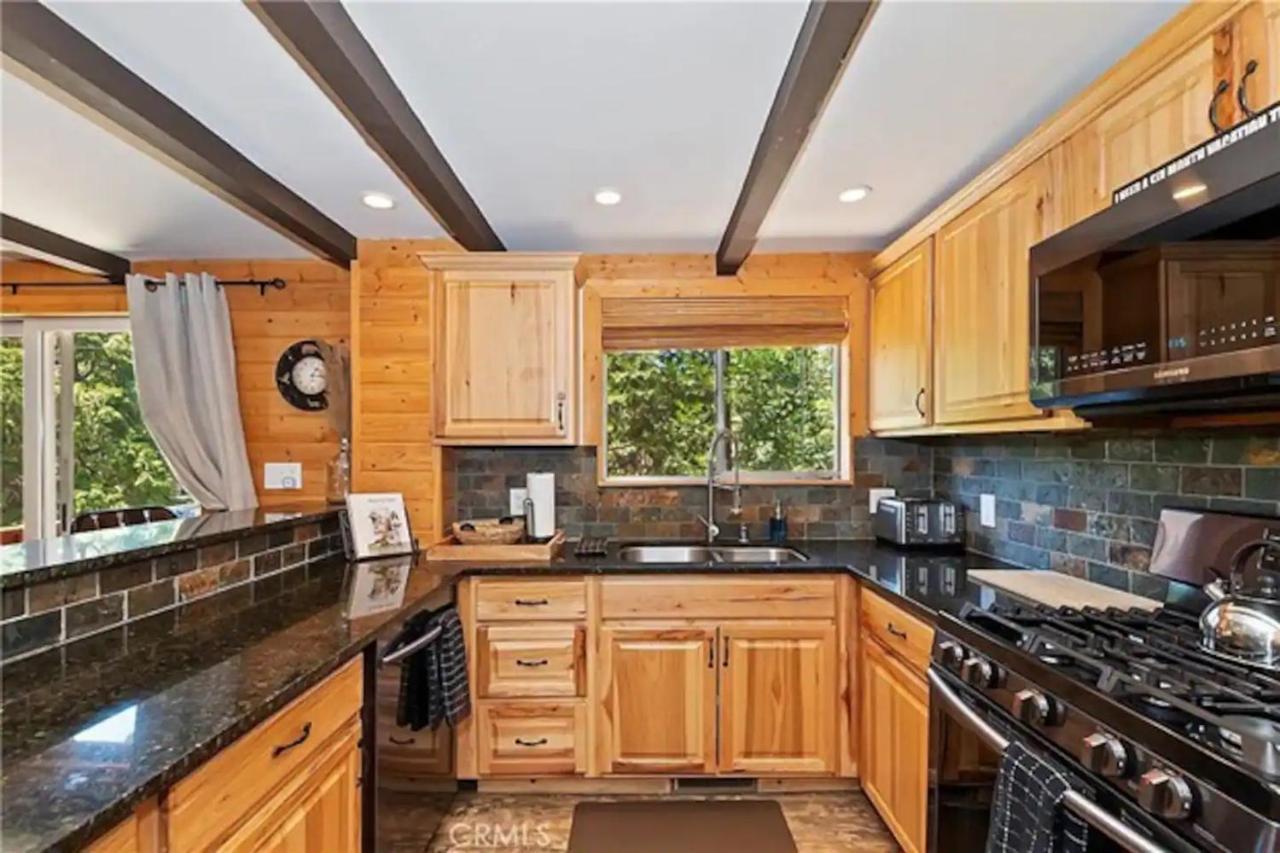 Walk 2 Village, Relax On Deck, Cool W/Ac! Lake Arrowhead Eksteriør billede