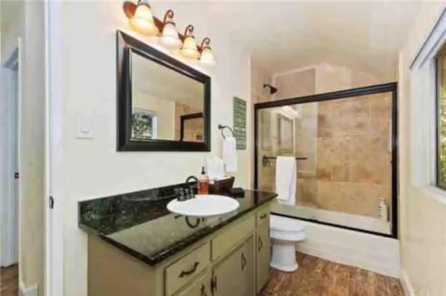 Walk 2 Village, Relax On Deck, Cool W/Ac! Lake Arrowhead Eksteriør billede